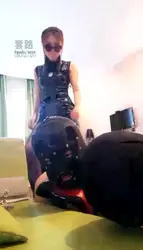 男M女M来了