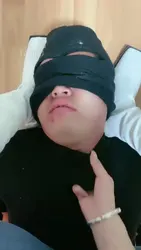 罗宾 放了四个屁都直蹦狗脸 脏棉袜臭的不行 诱惑的小狗发骚