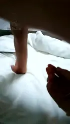 小学生又来了踩踏虐乳钻跨