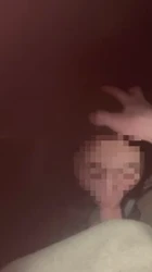 已婚偷情少妇楼梯间吃鸡巴