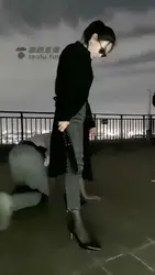 和苏曼 高清 天台调教小奶狗
