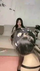 看看母狗又骚了