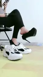 高清 第一视角 恋足 皮筋捆绑 绿灯 撸撸撸