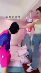 暴力踢裆